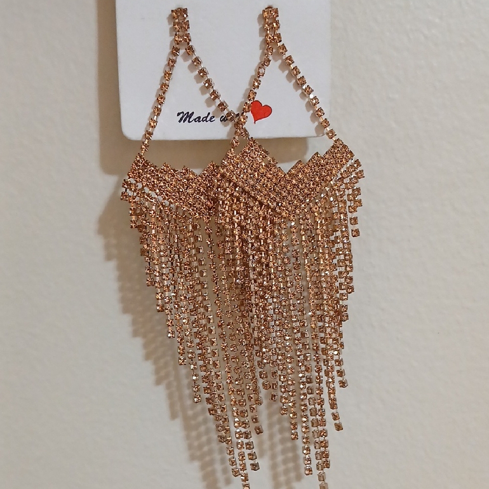 Sparkling Women's Rose Gold Tassel Chandelier Earrings